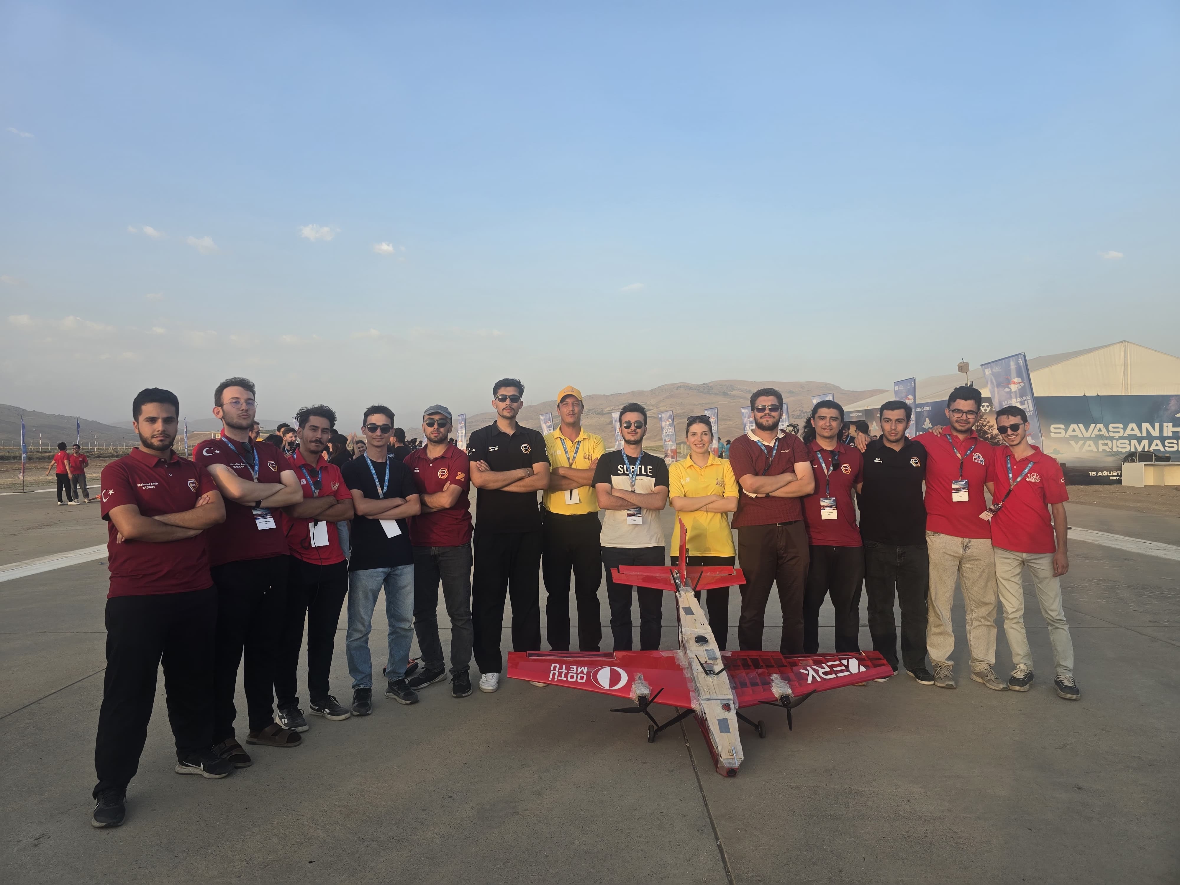 Final Takımı - Saha Poz Karesi